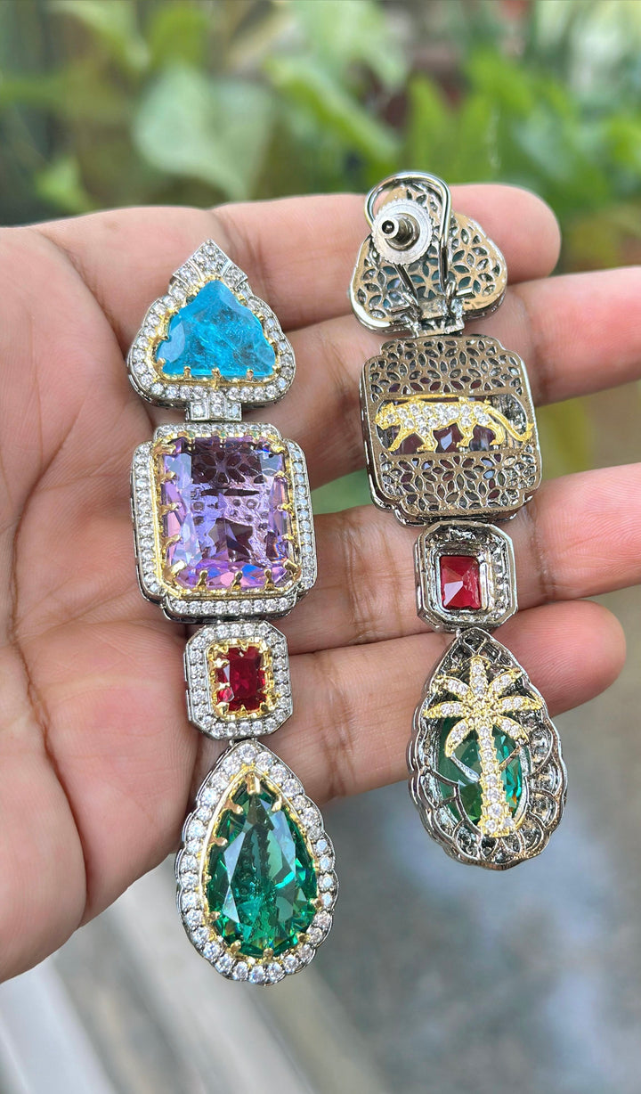 AMELA EARRINGS