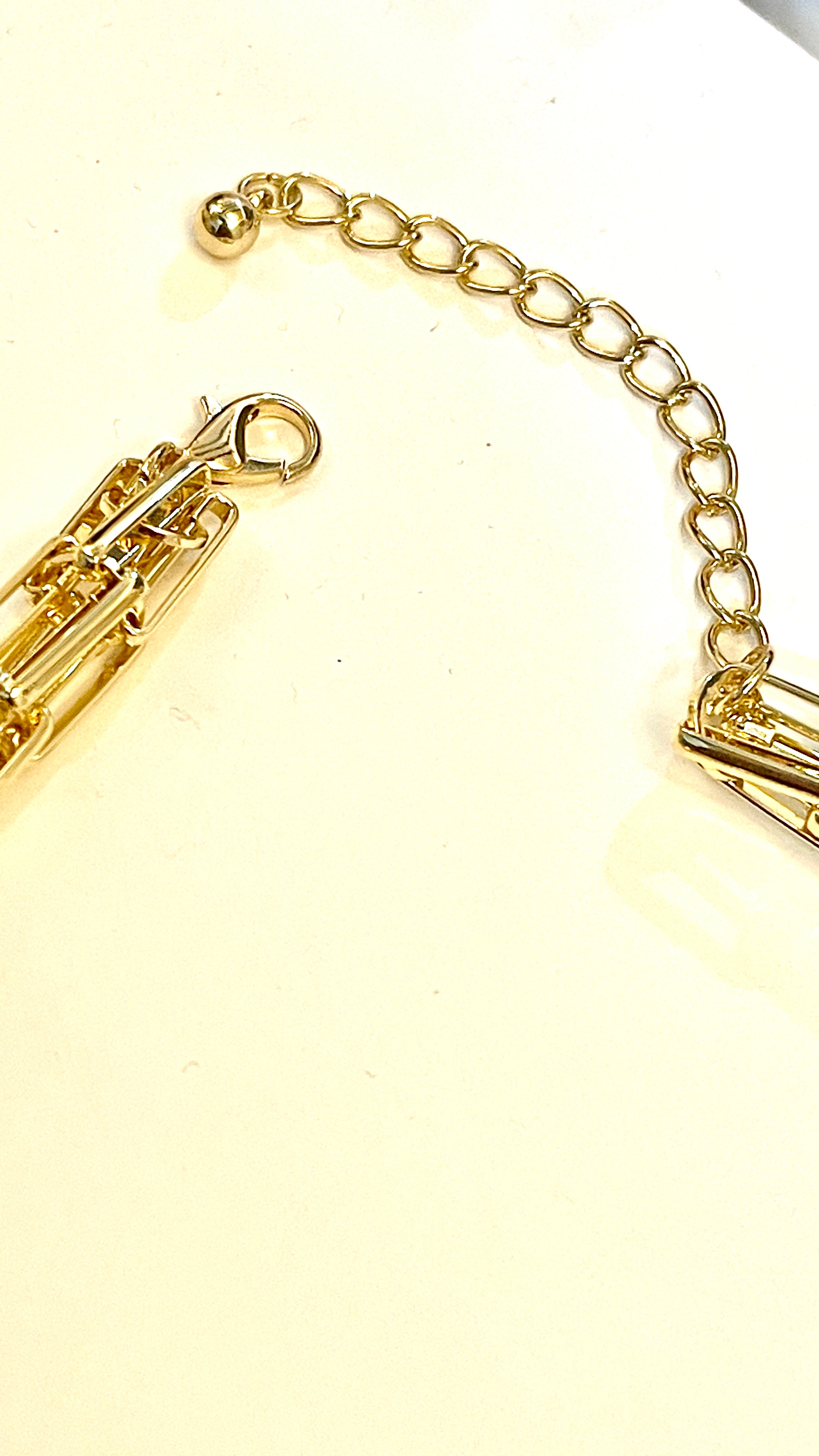 TIERRA NECKLACE