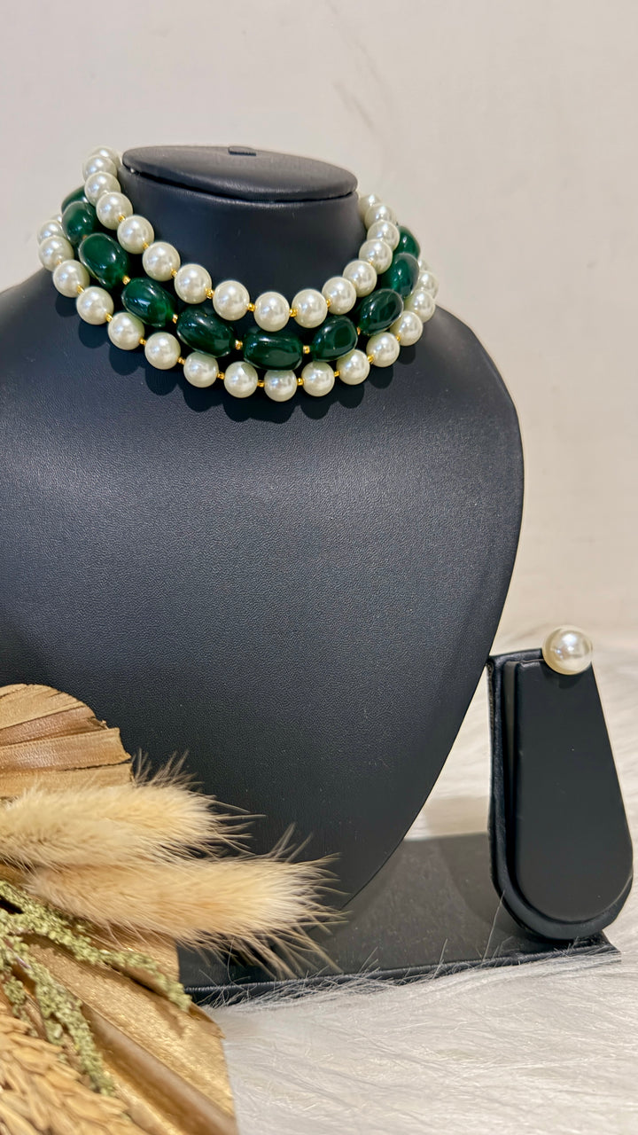 GREEN PEARL CHOKER