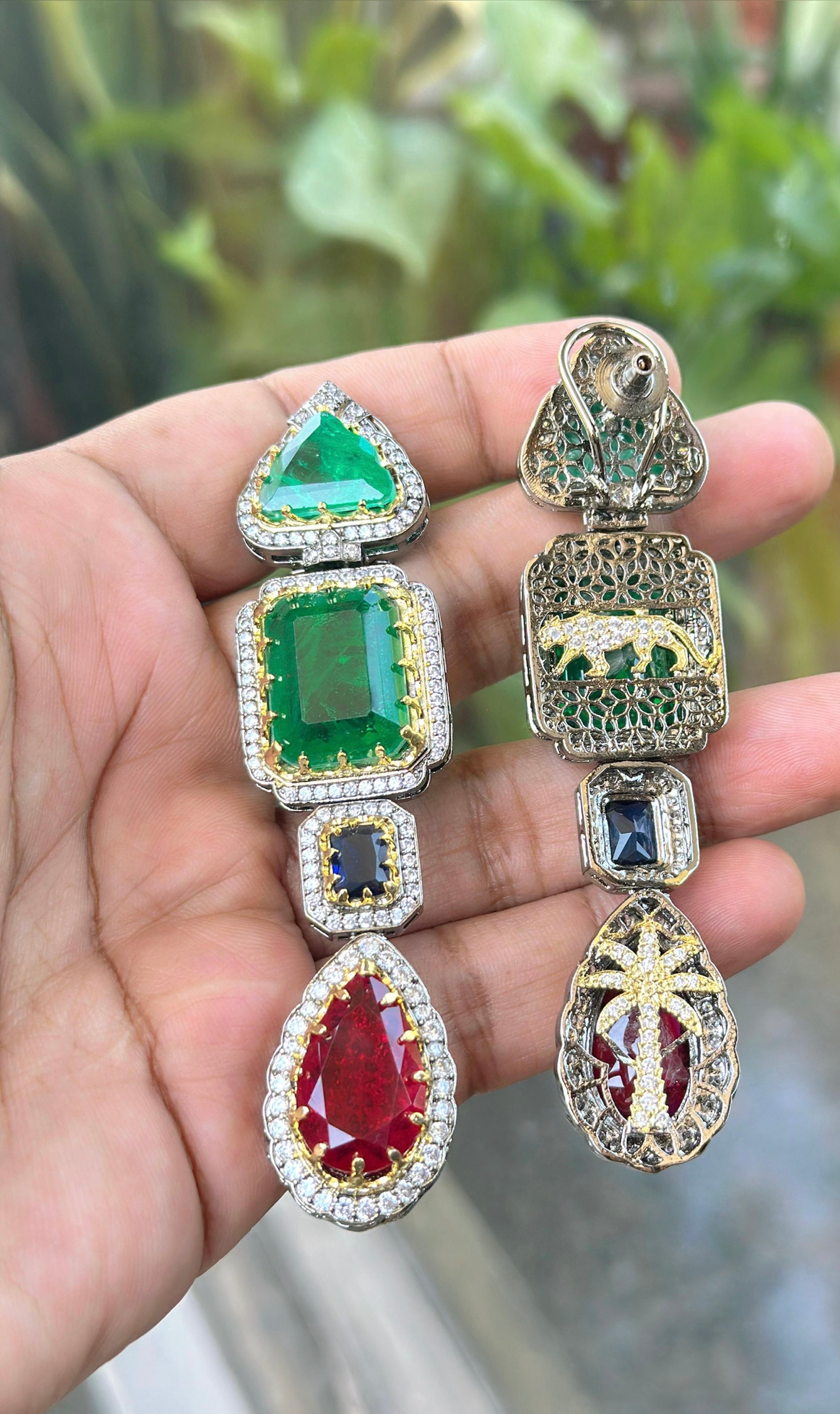 AMELA EARRINGS