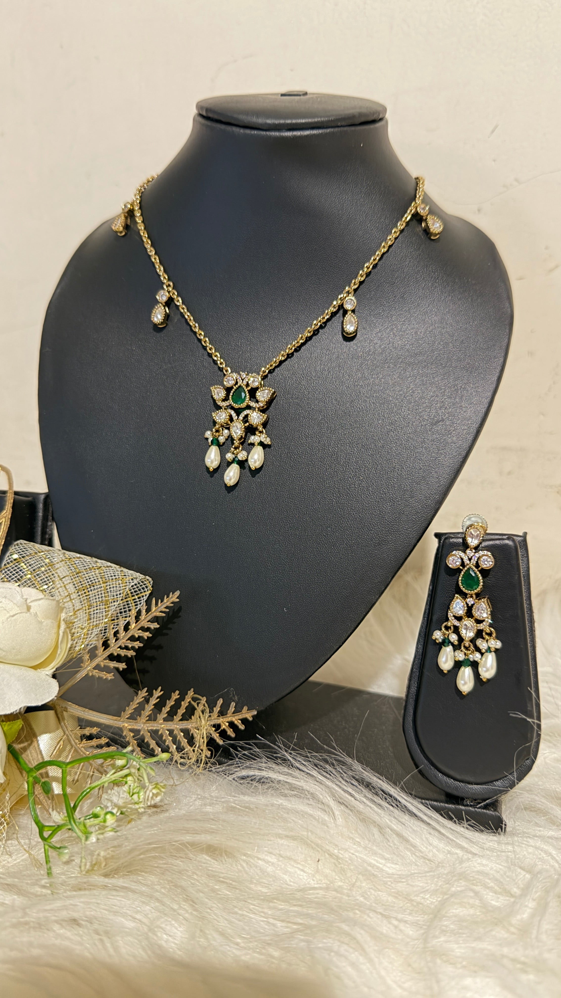 SERAPHINA PENDANT SET