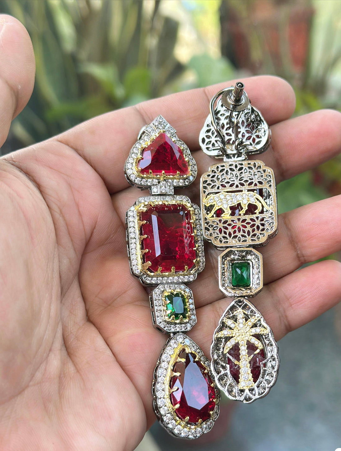 AMELA EARRINGS