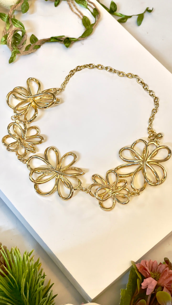 FLOWER LINK NECKLACE