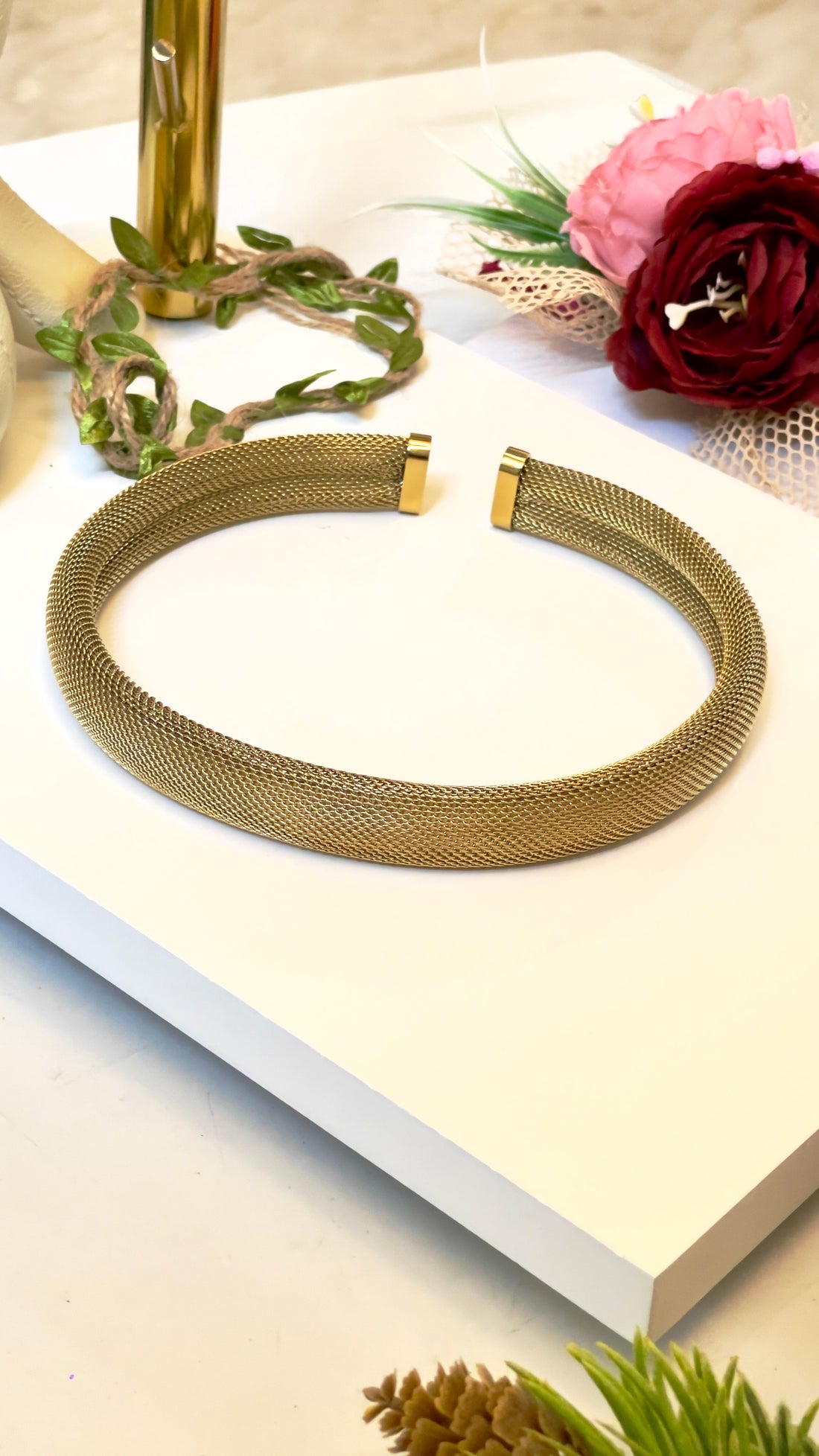 MESH CHOKER
