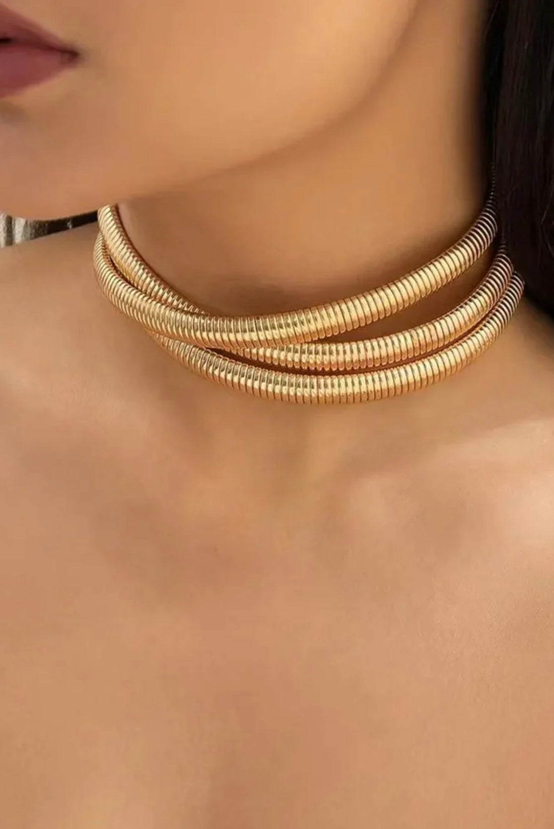 THREE LAYERED CHOKER