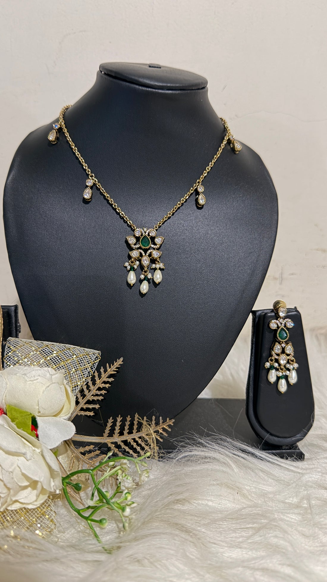 SERAPHINA PENDANT SET