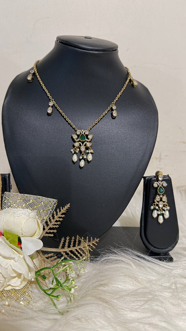 SERAPHINA PENDANT SET