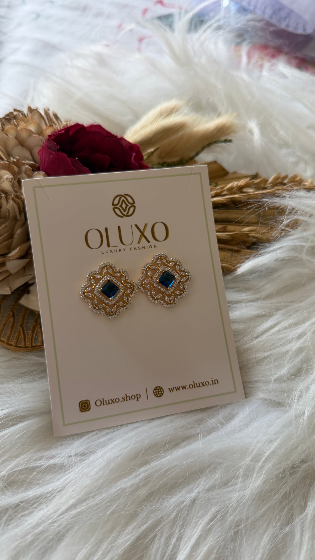 AURELIA PENDANT SET