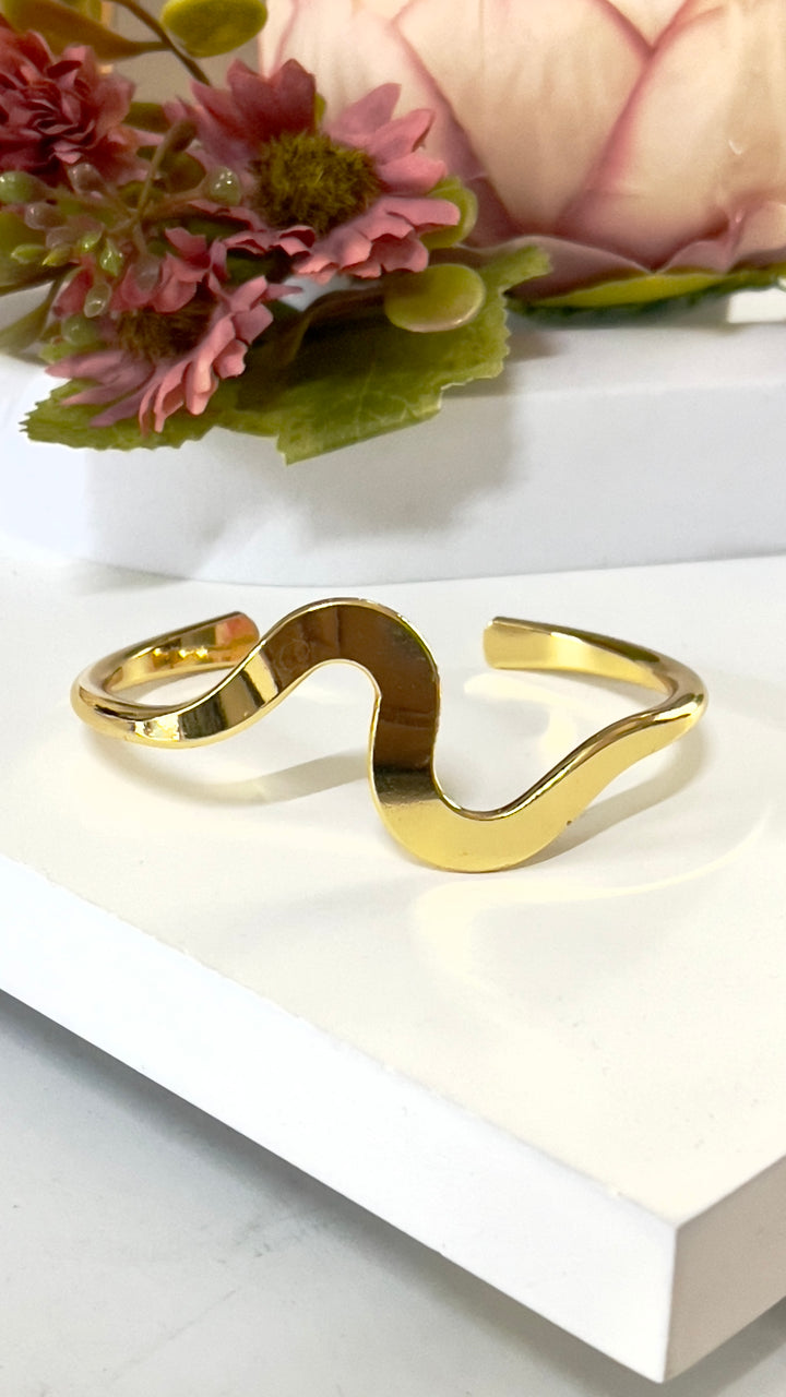 WAVY BRACELET
