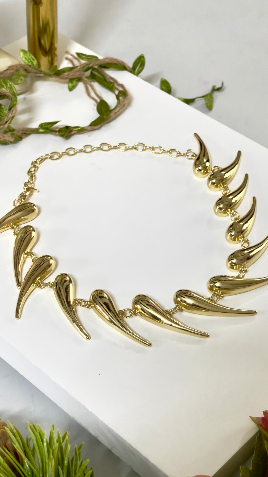 PEAR DROP NECKLACE