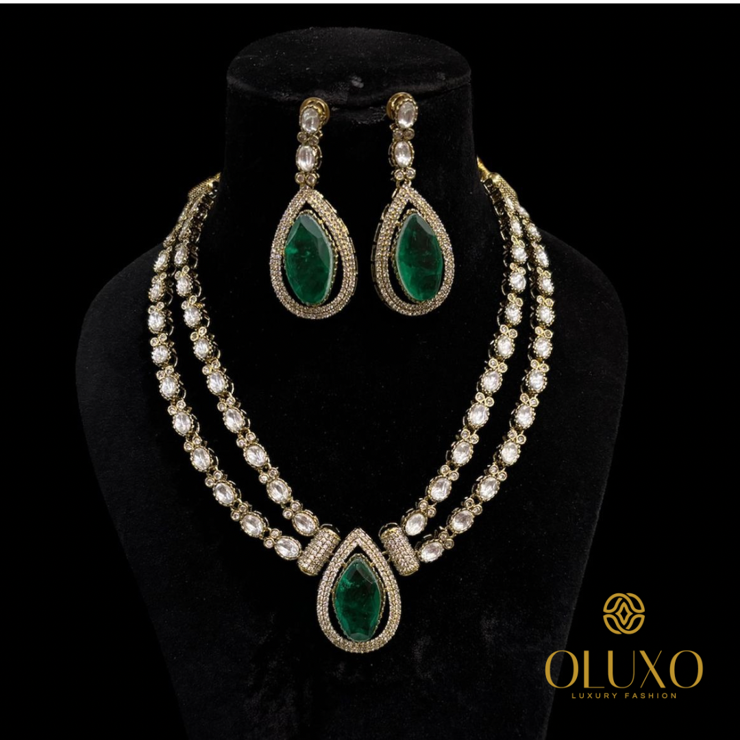 KAYNA NECKLACE