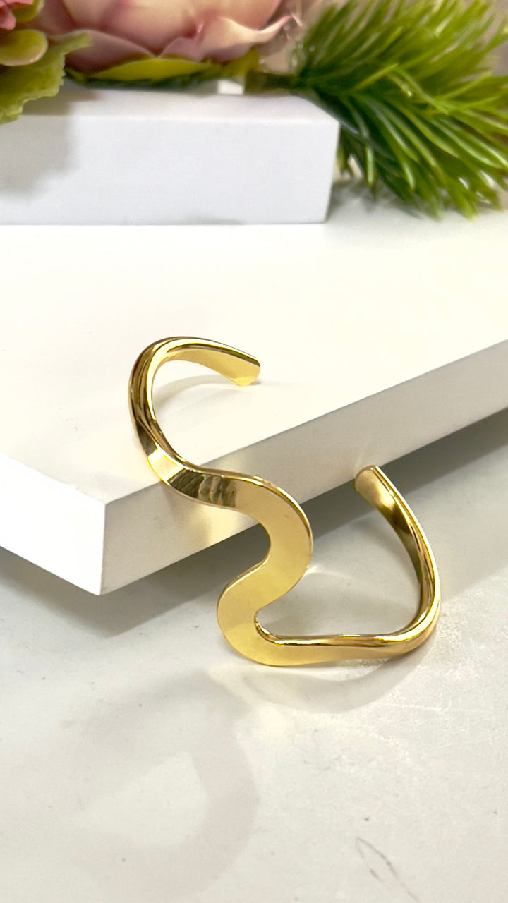 WAVY BRACELET