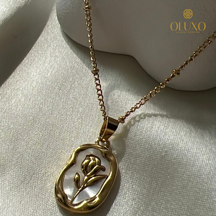 ROSE CHAIN