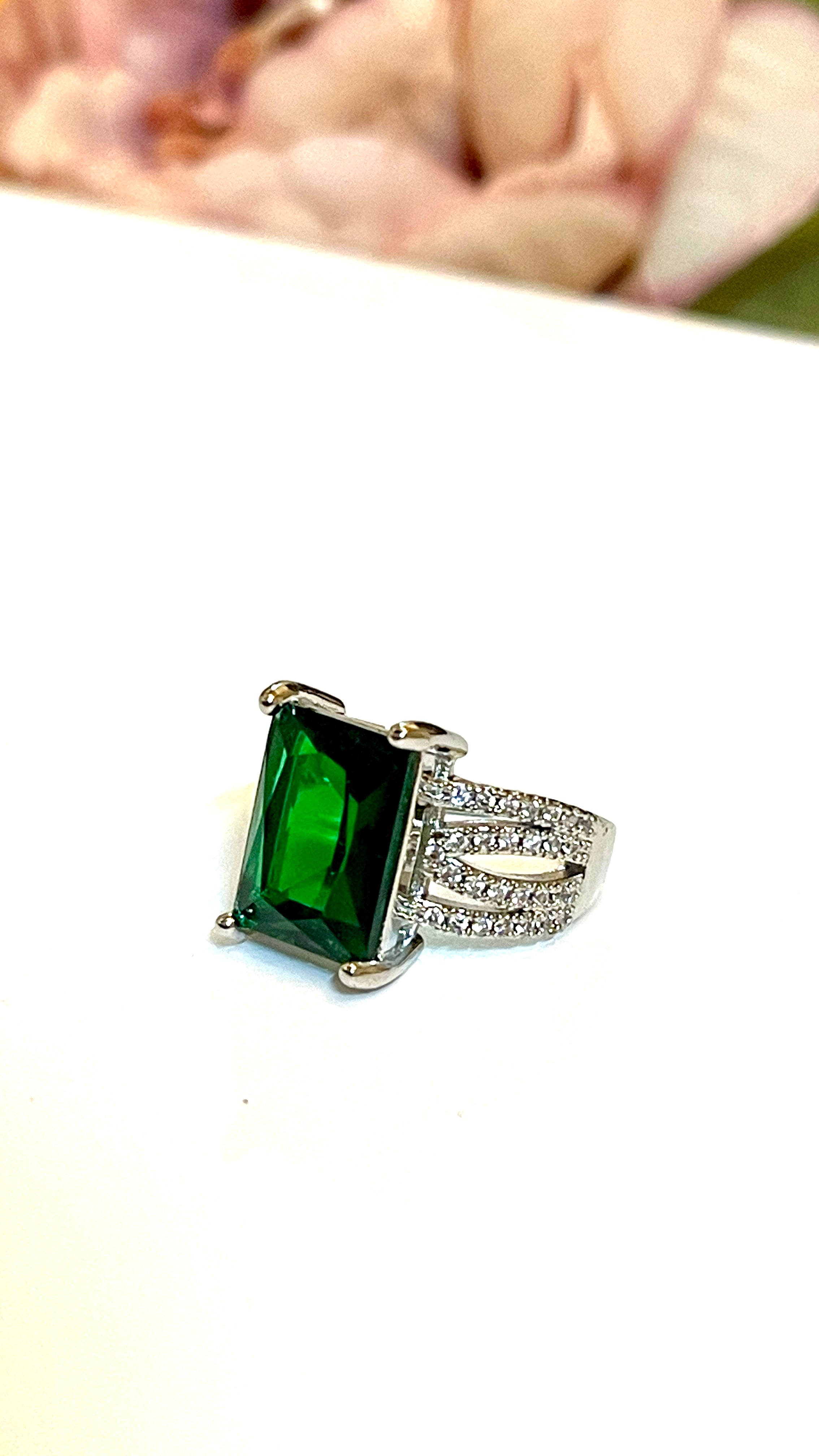 JETT RING