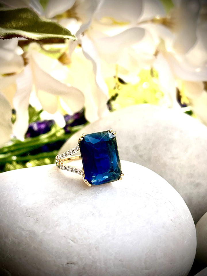 BLOOM RING
