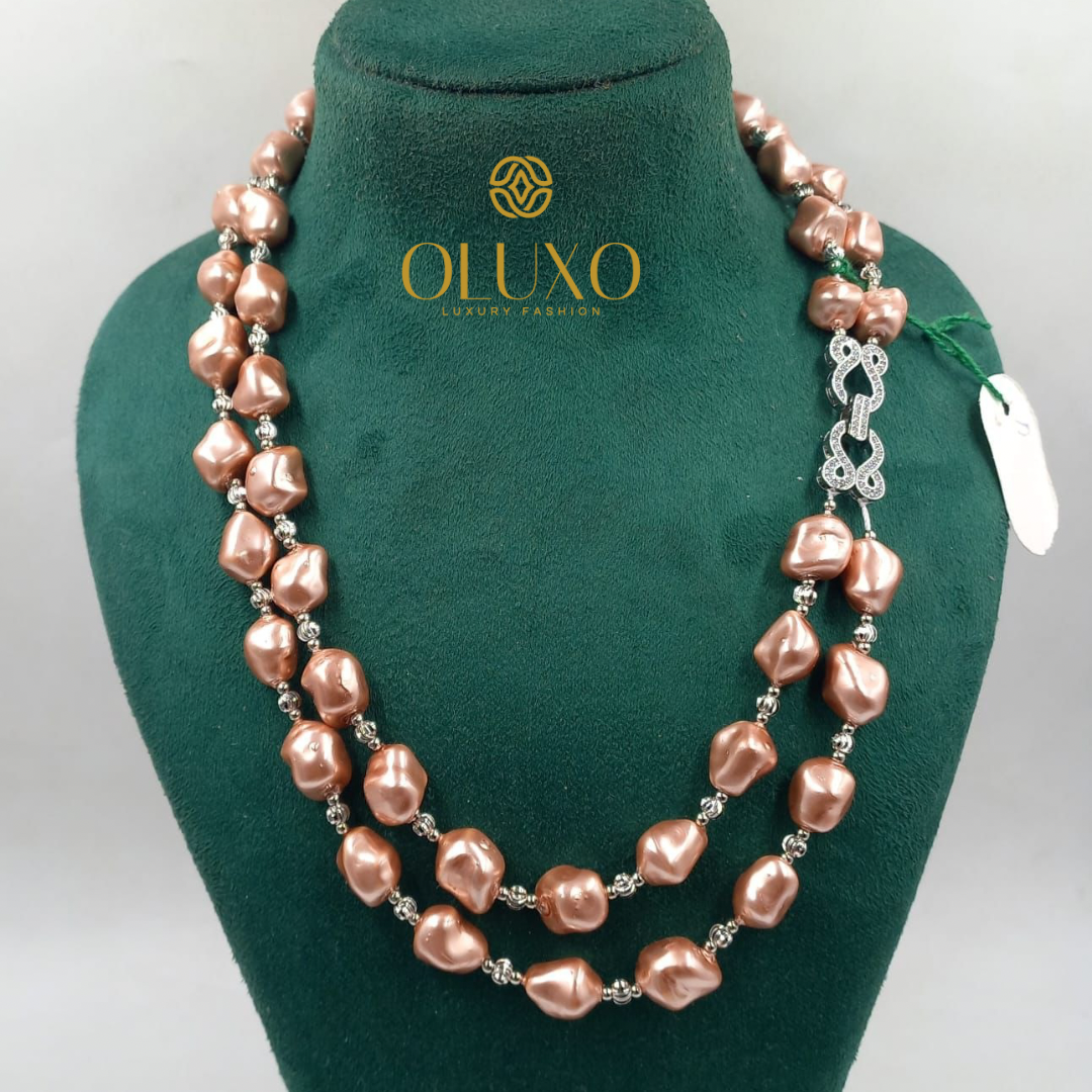 SHELL PEARL STRING