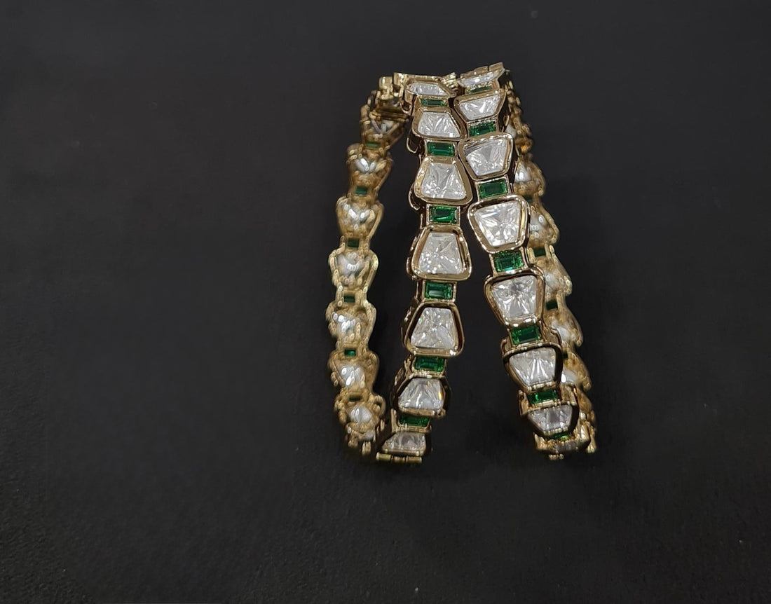 PRIANSHI BANGLES