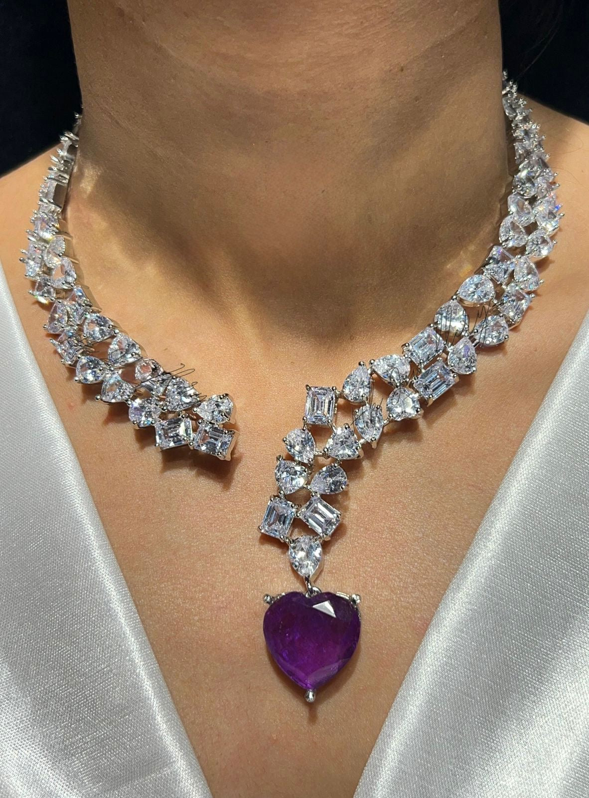 FOREVER NECKLACE