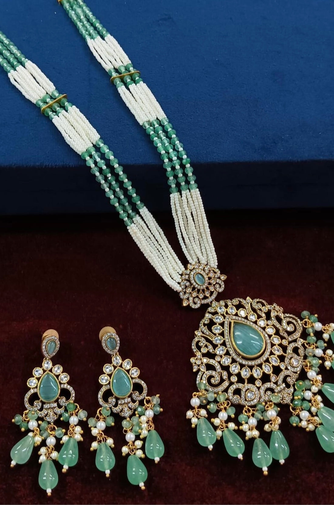 ZOYA NECKLACE