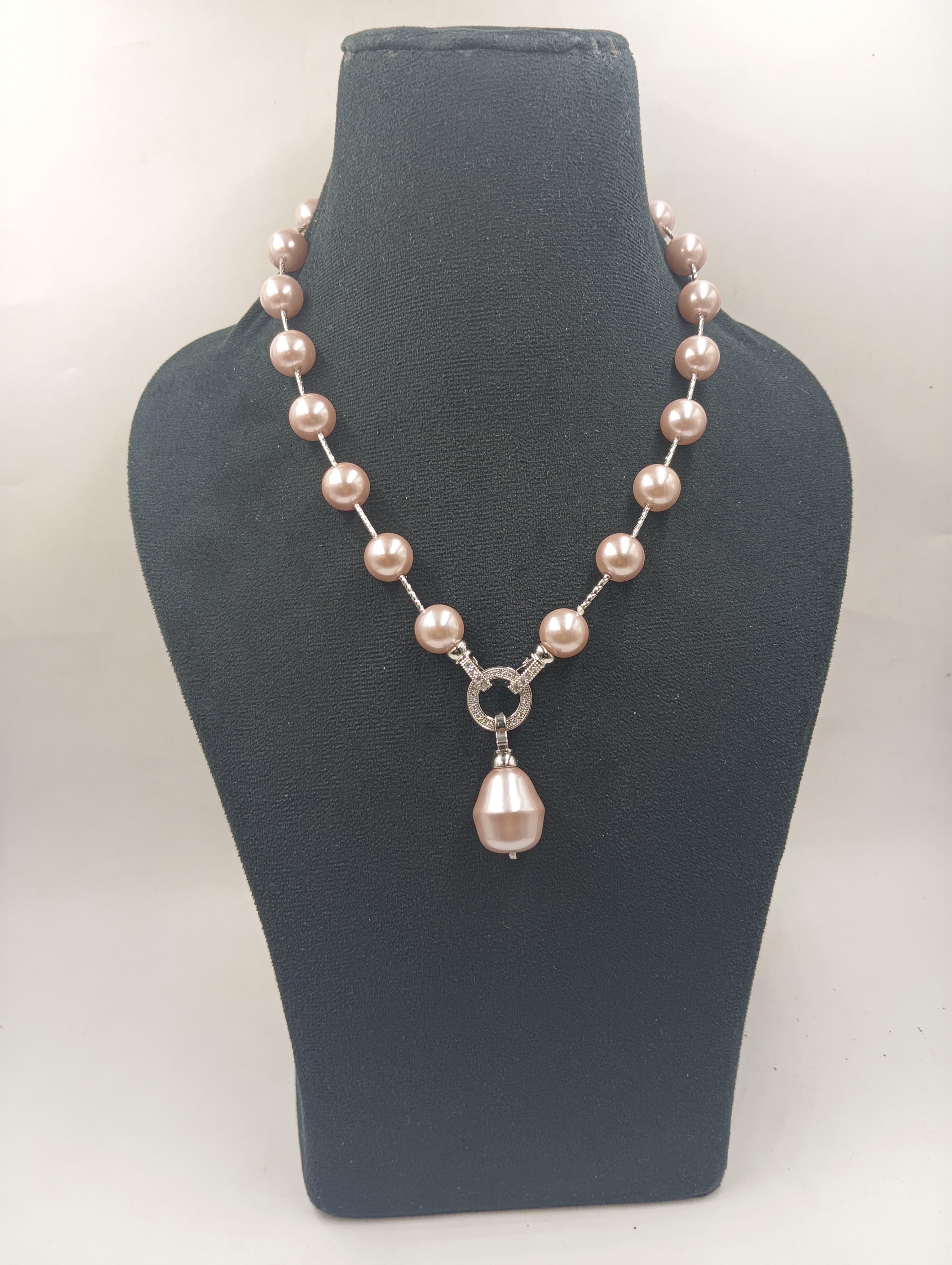 SAANVI PEARL STRING