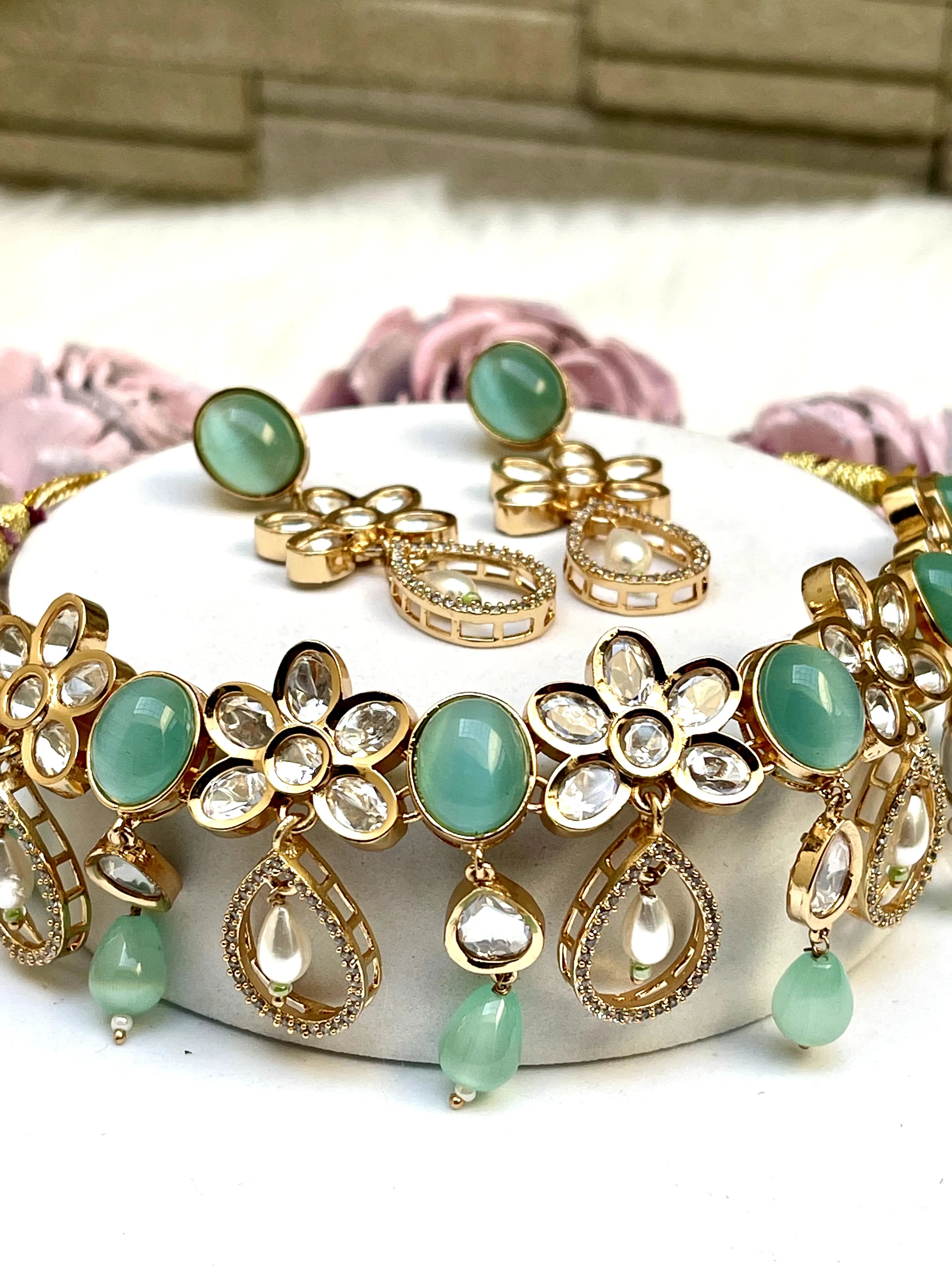 PARADISE NECKLACE