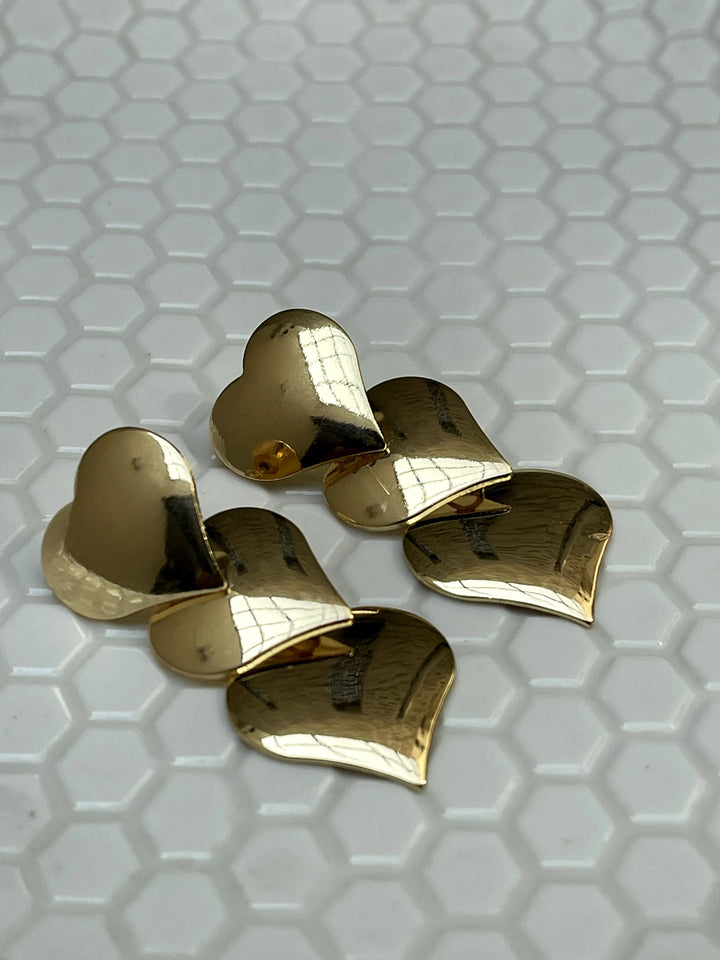 HEARTY DANGLES