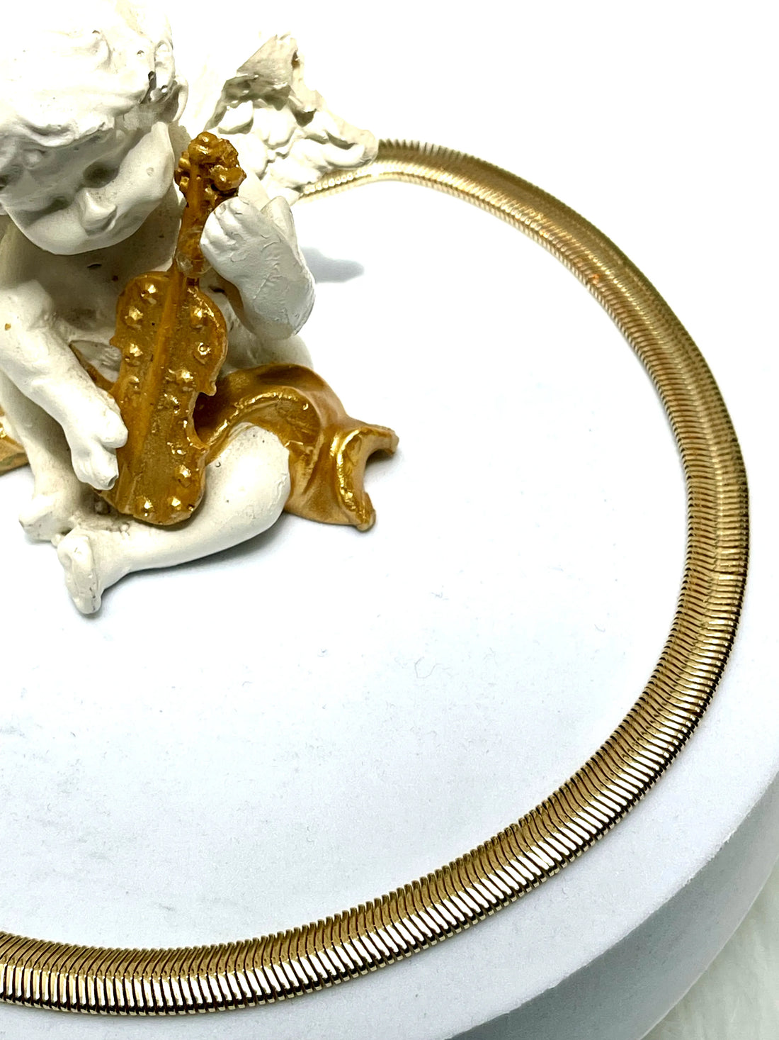 BLISSFUL CHAIN