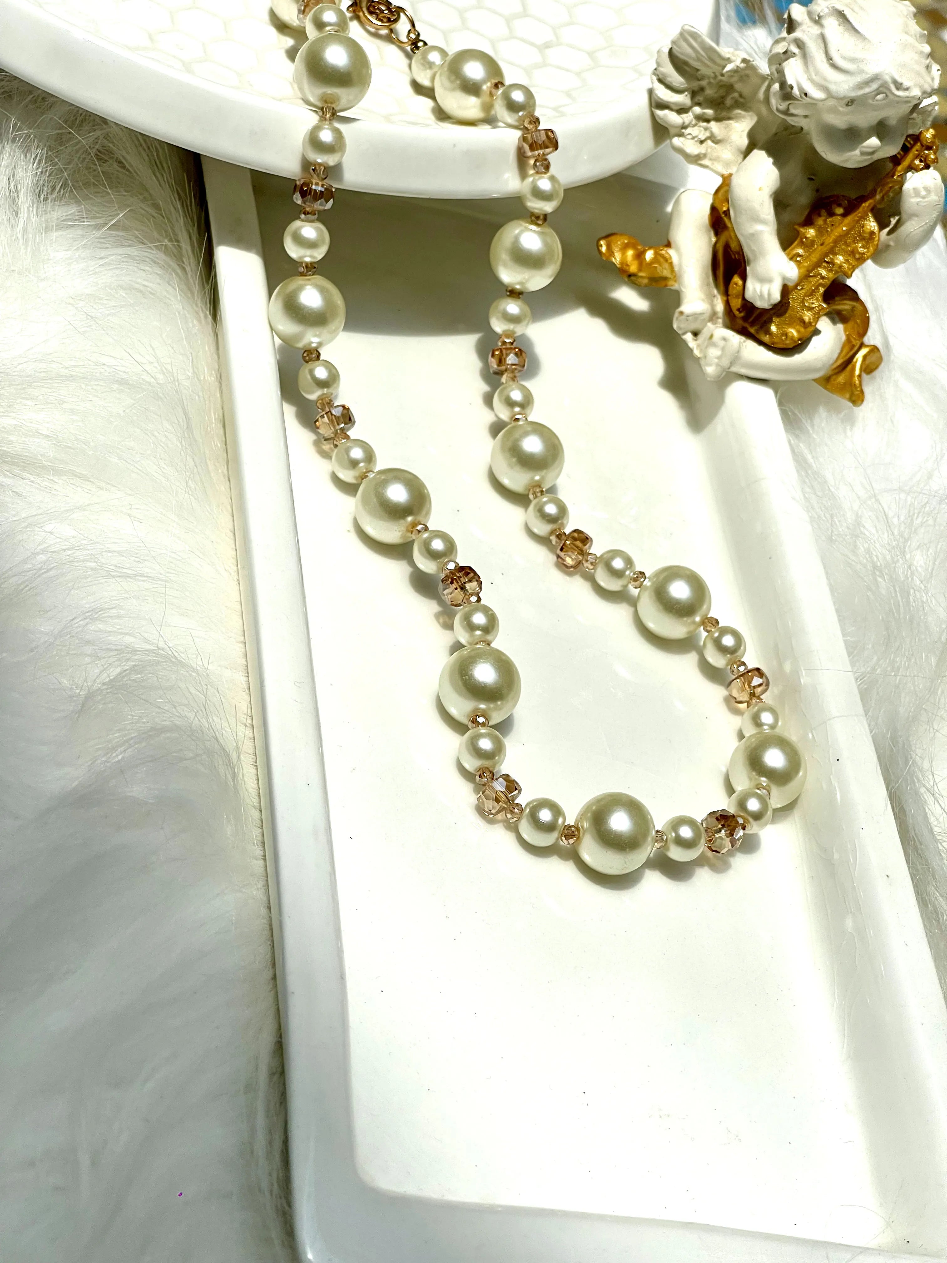 REGAL PEARL STRING