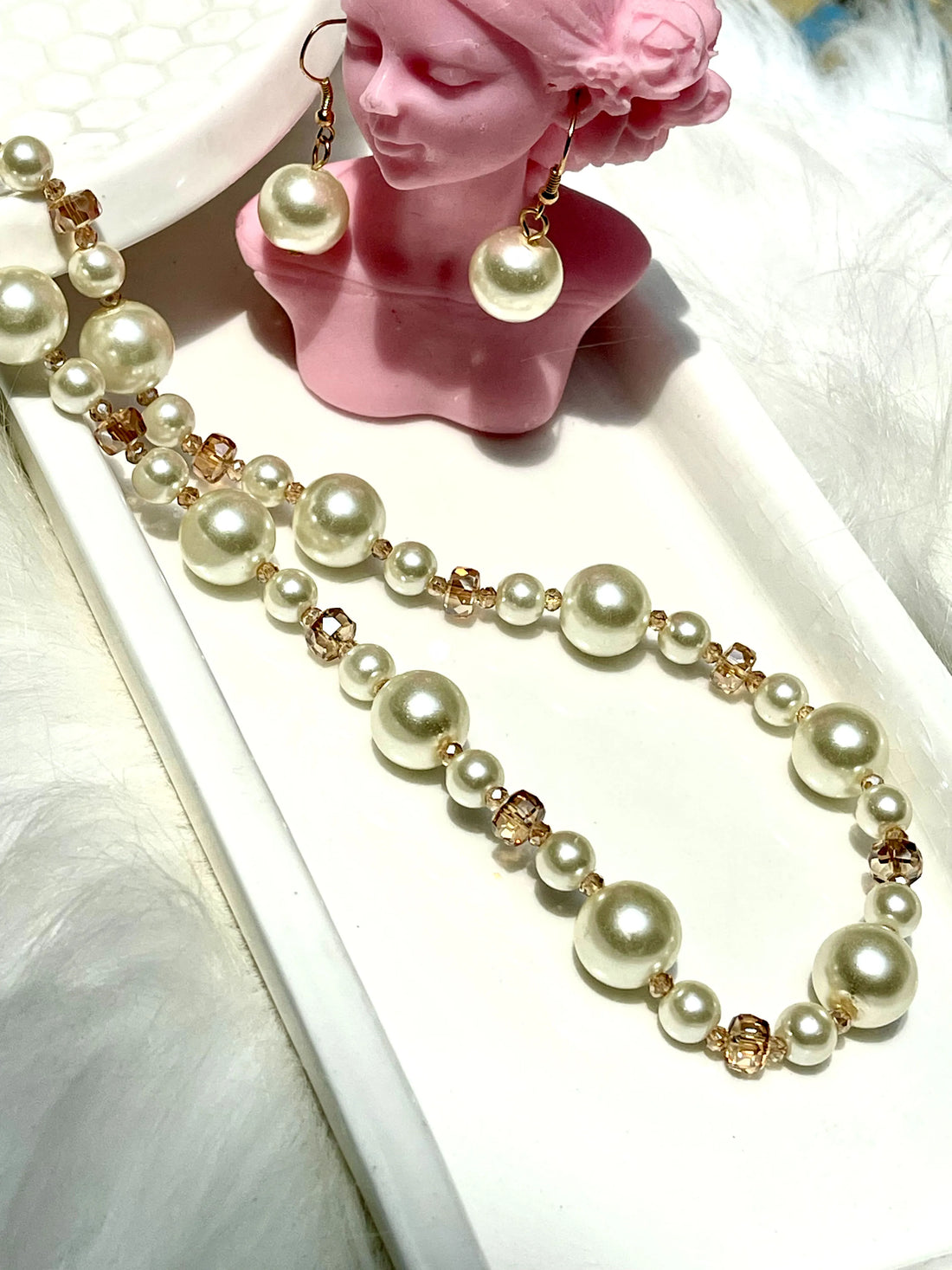 REGAL PEARL STRING