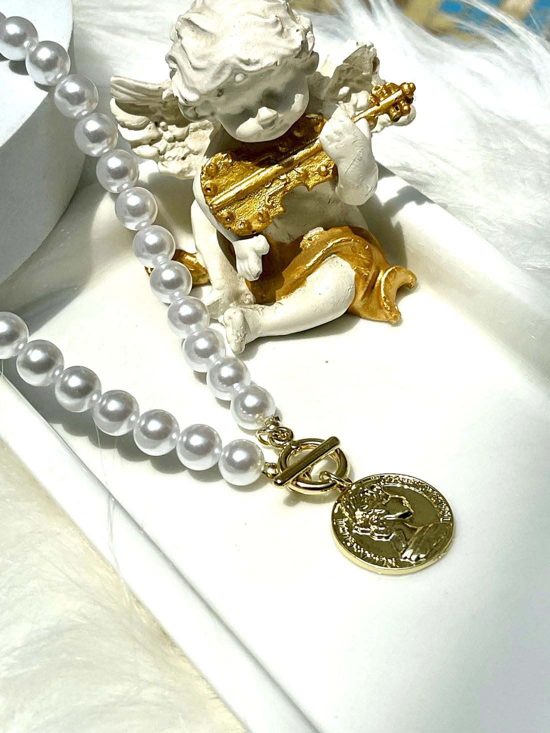 ENCHANTING QUEEN ICON