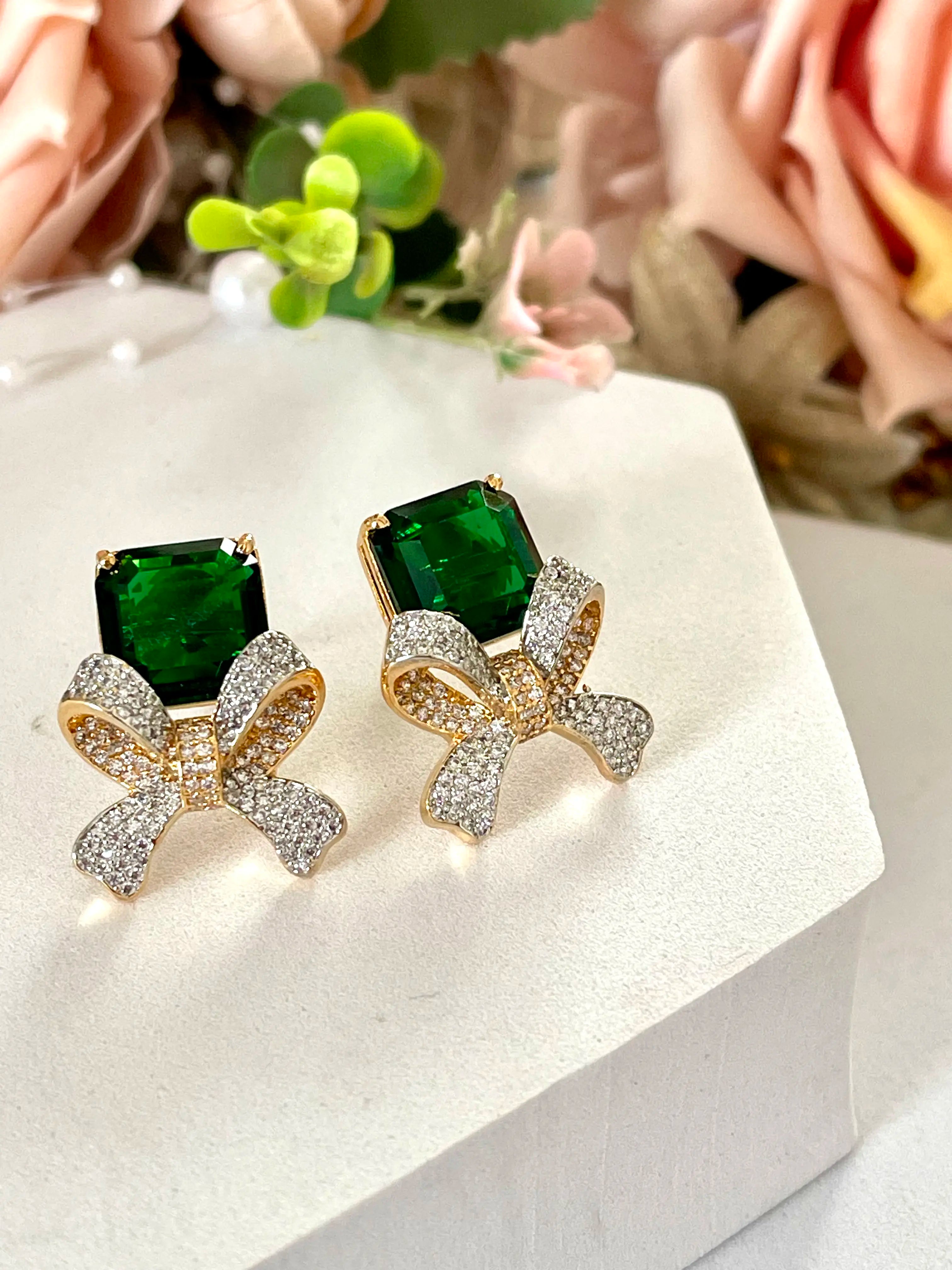 MARINA STUDS