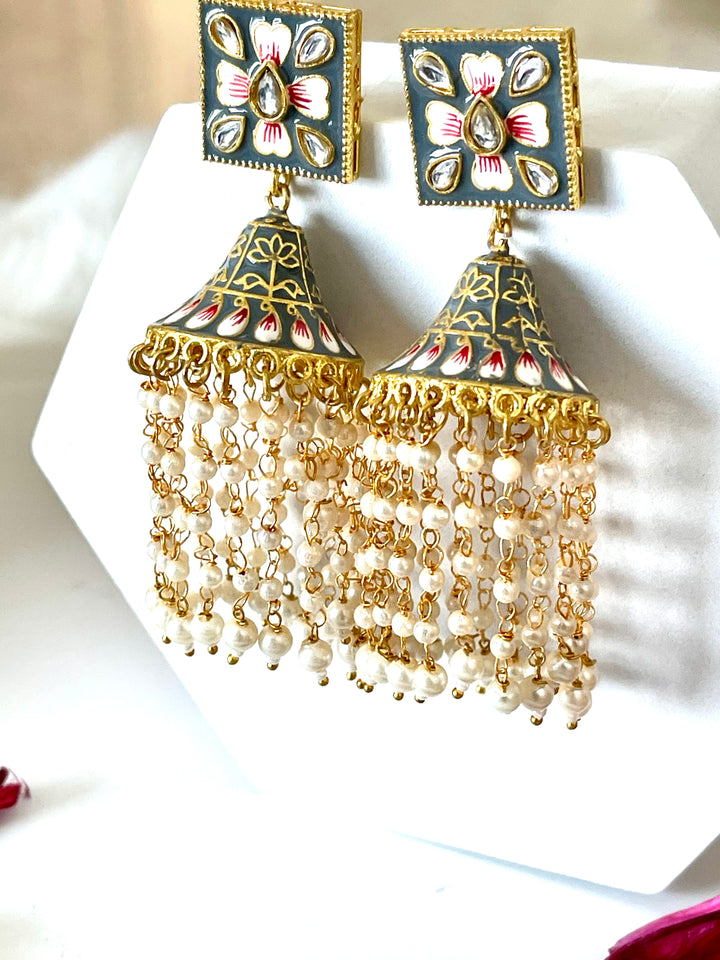 PINNACLE JHUMKI