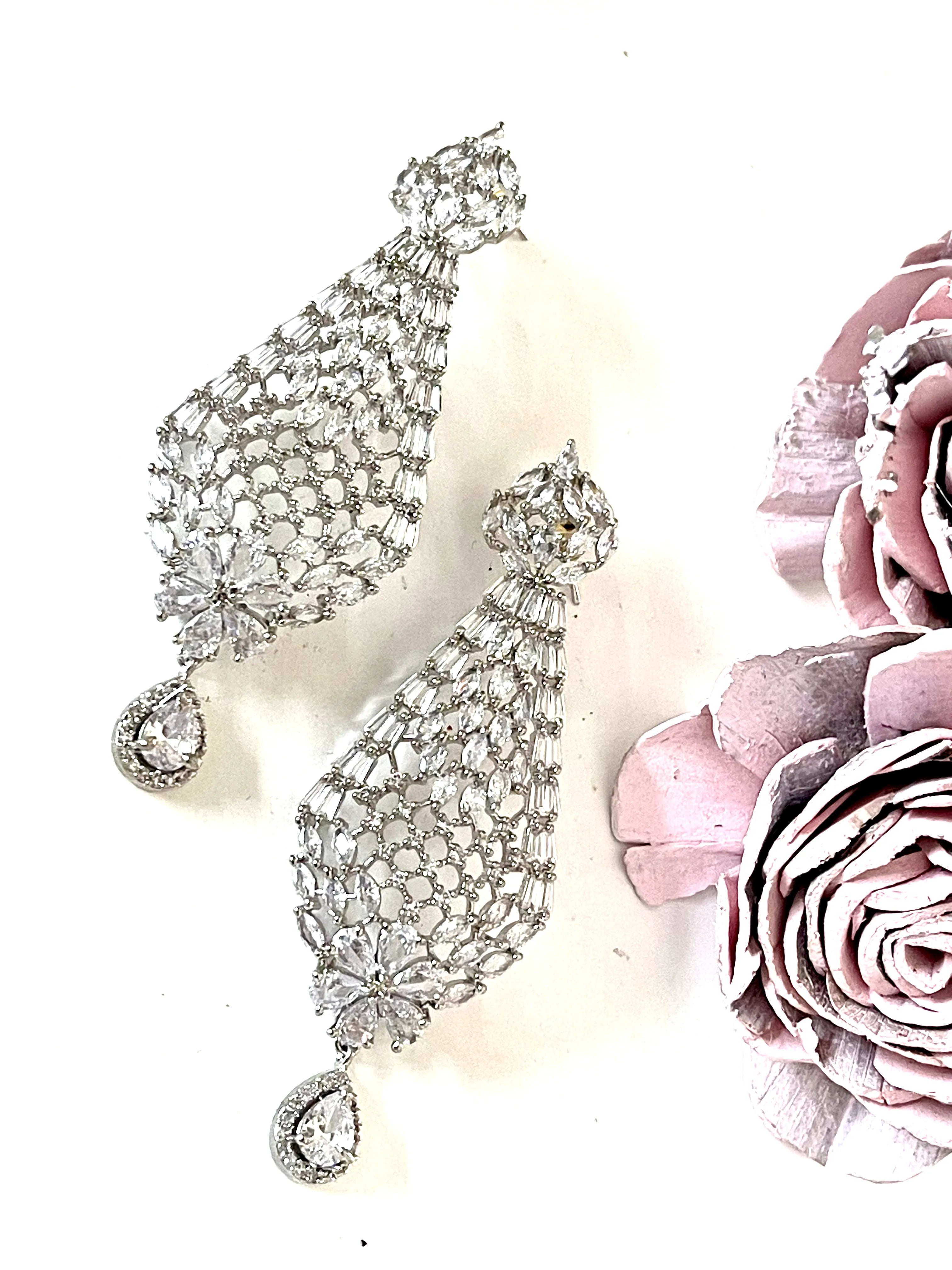 PEPPARAZZI EARRRINGS