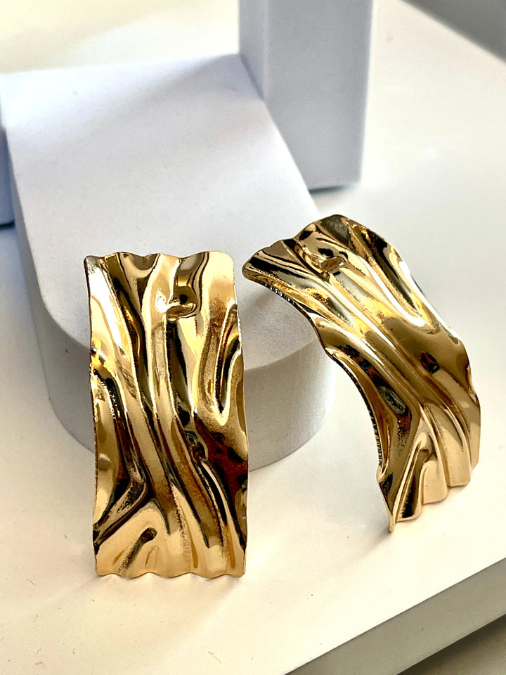 TWISTED SHEET EARRINGS