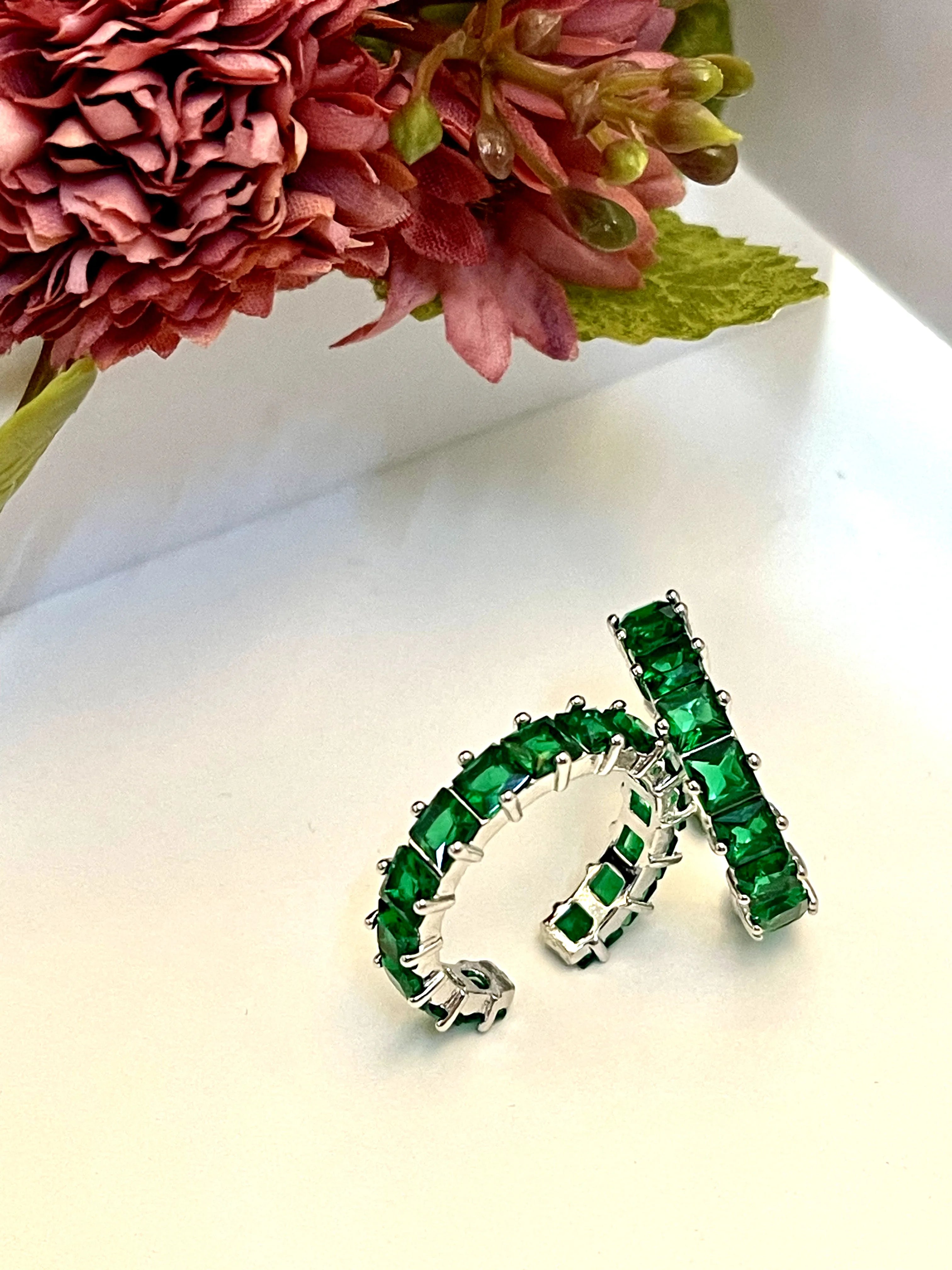 SERENE ETERNITY RINGS