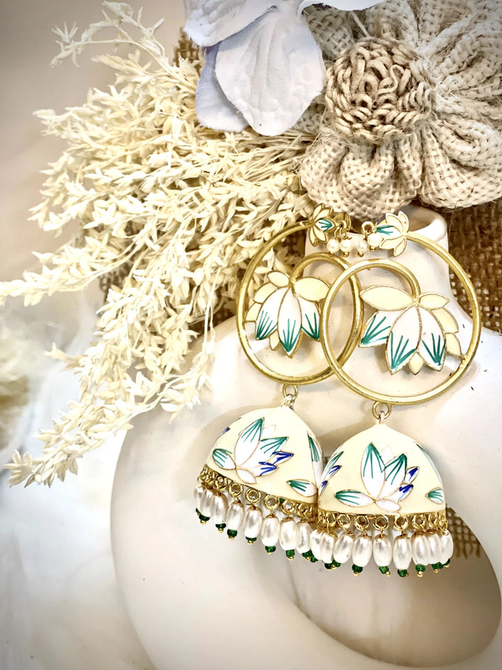 LOTUS EARRING