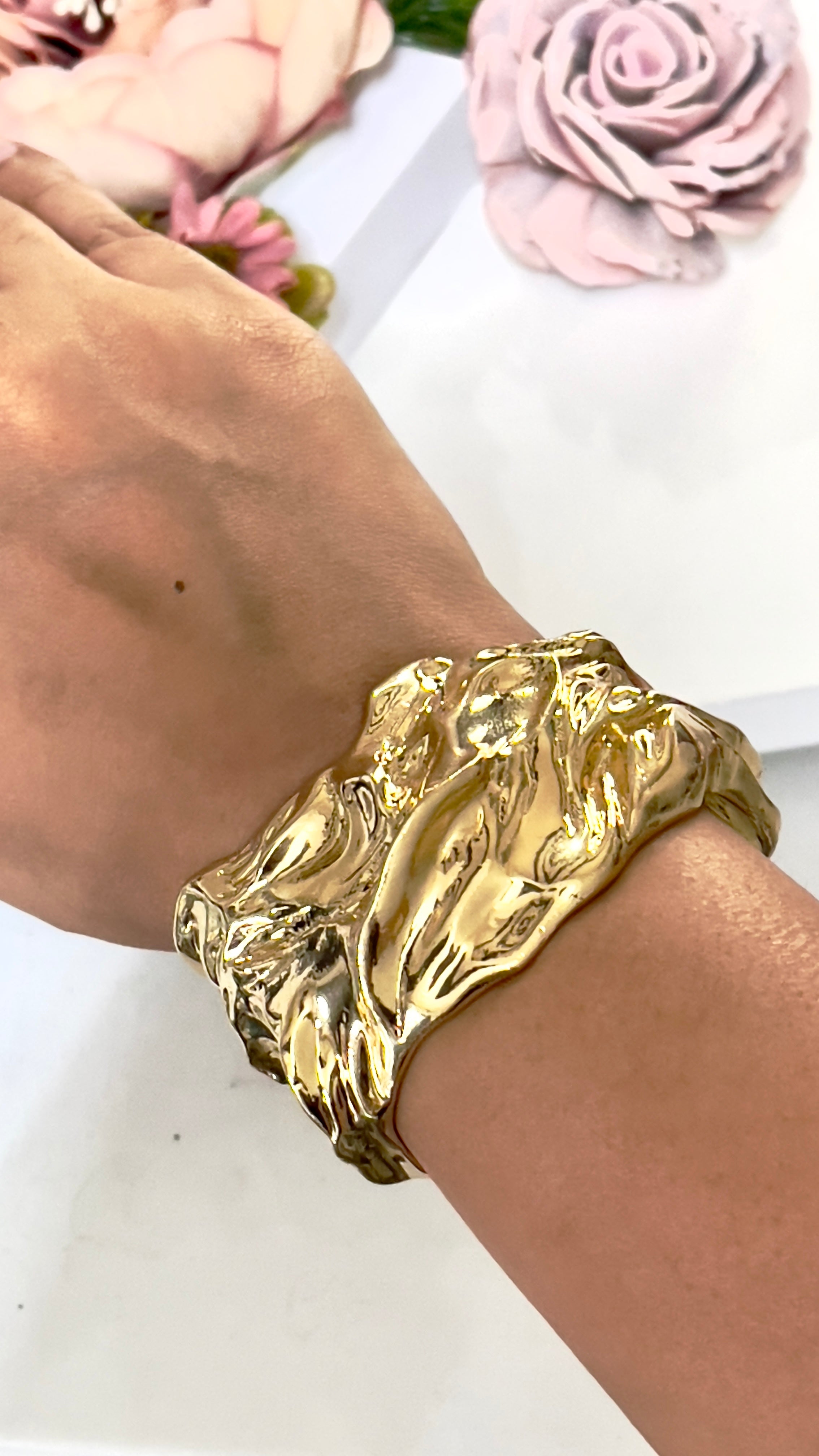 SAVANNA CUFF