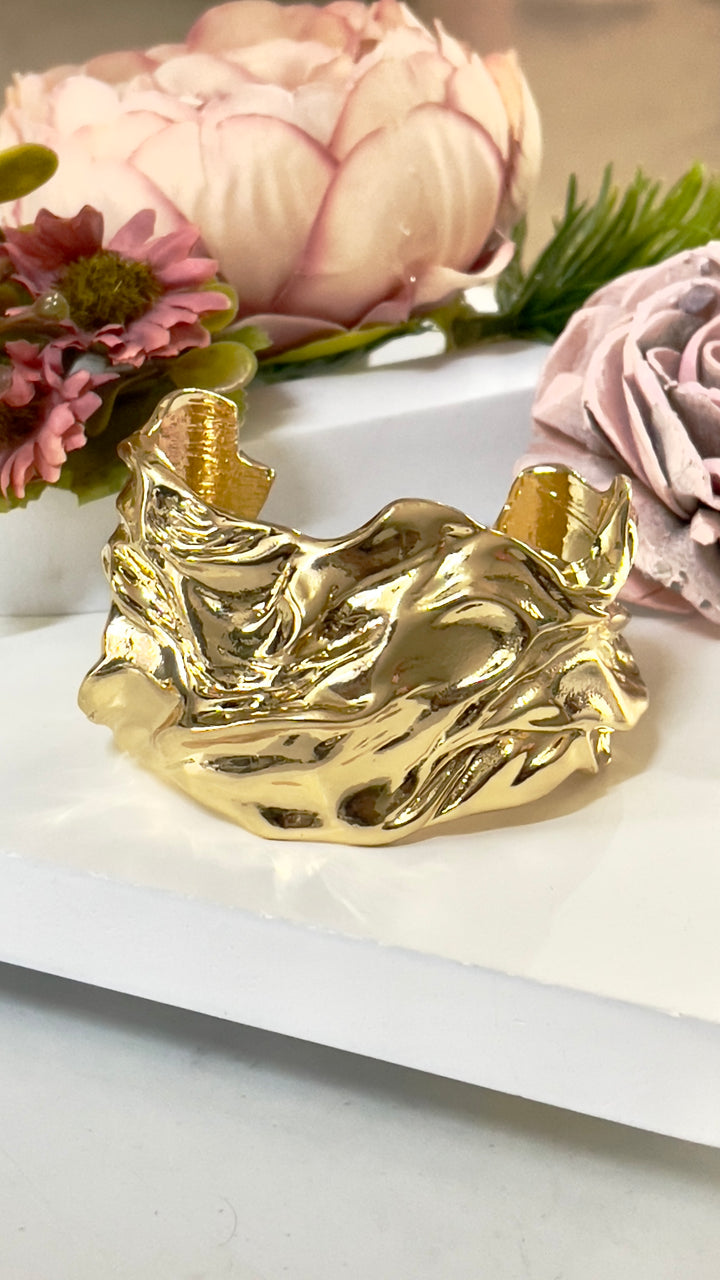SAVANNA CUFF