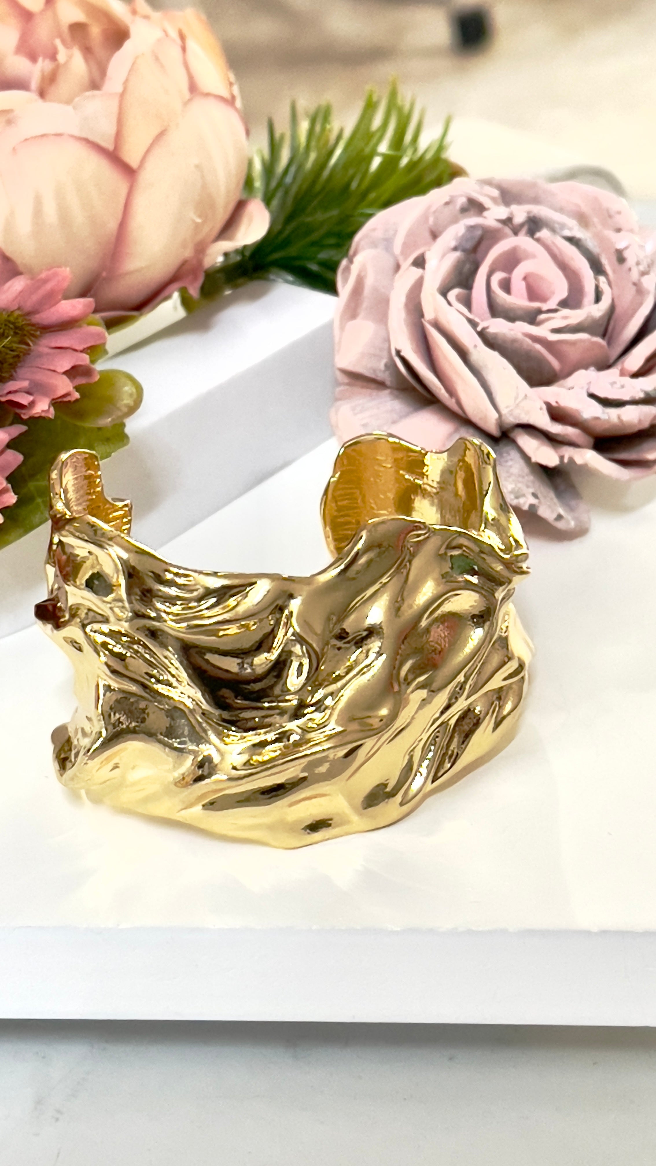 SAVANNA CUFF