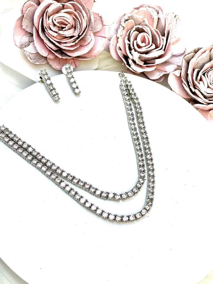 ENDURING NECKLACE