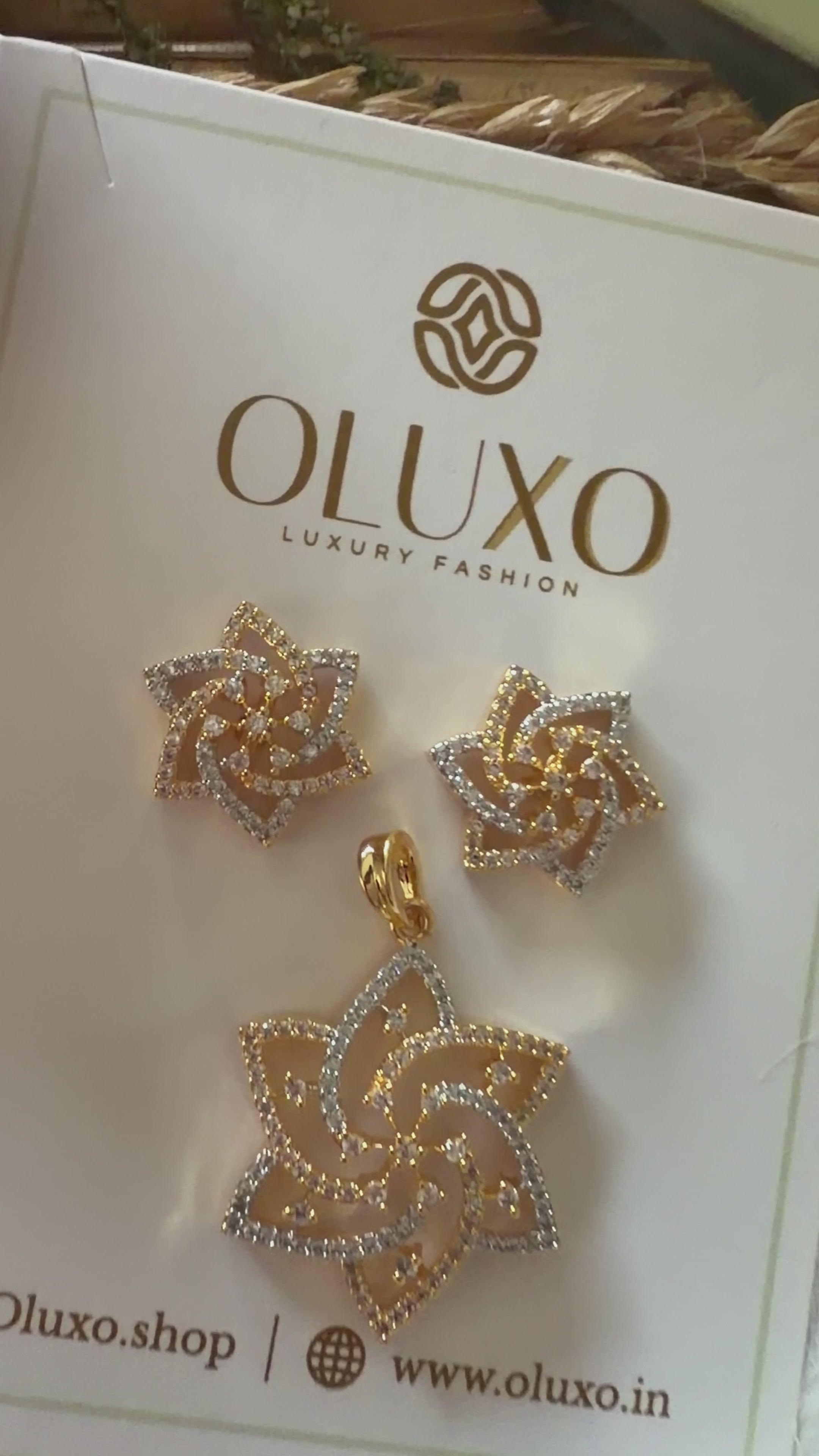CELESTE PENDANT SET