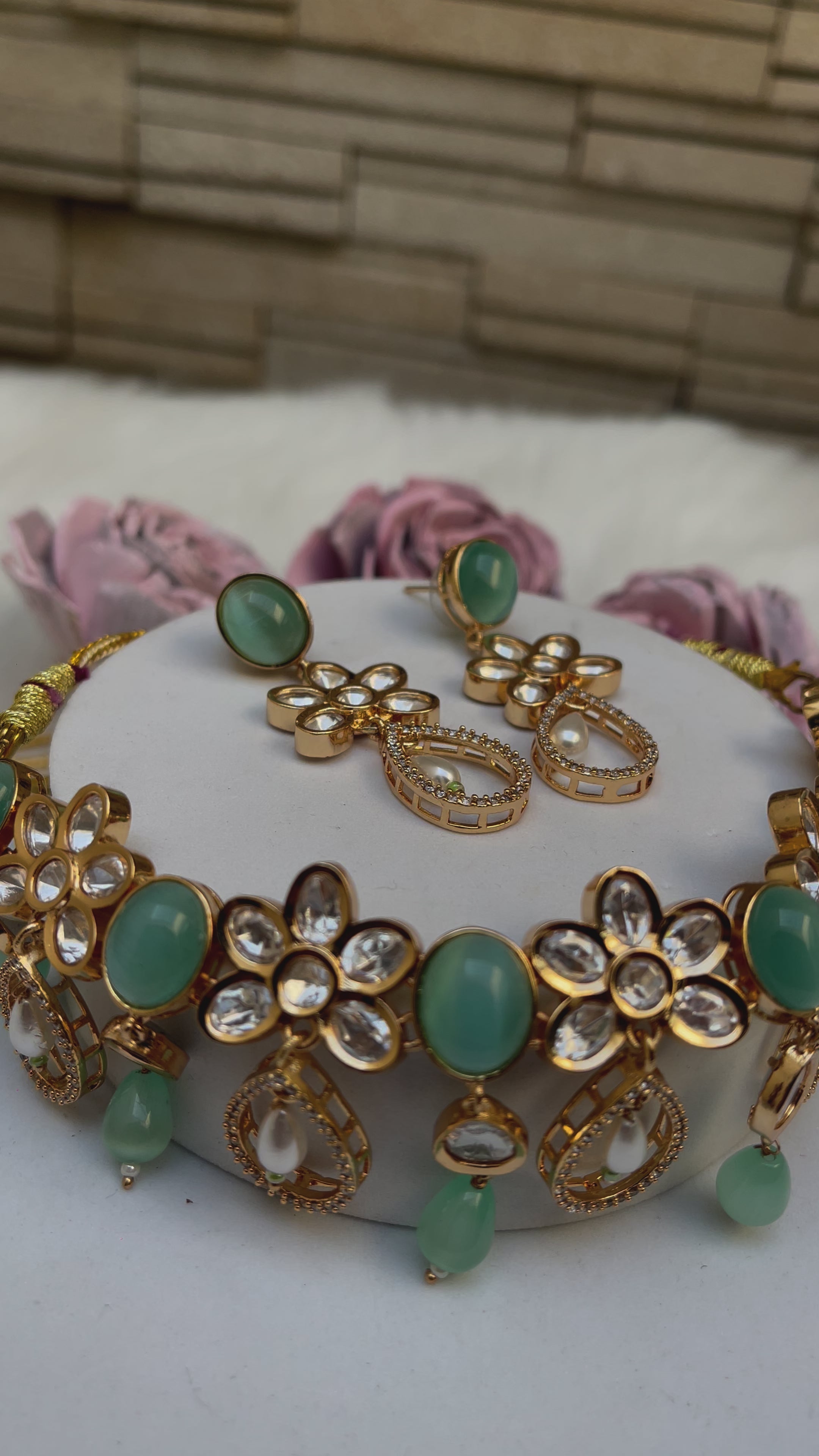 PARADISE NECKLACE